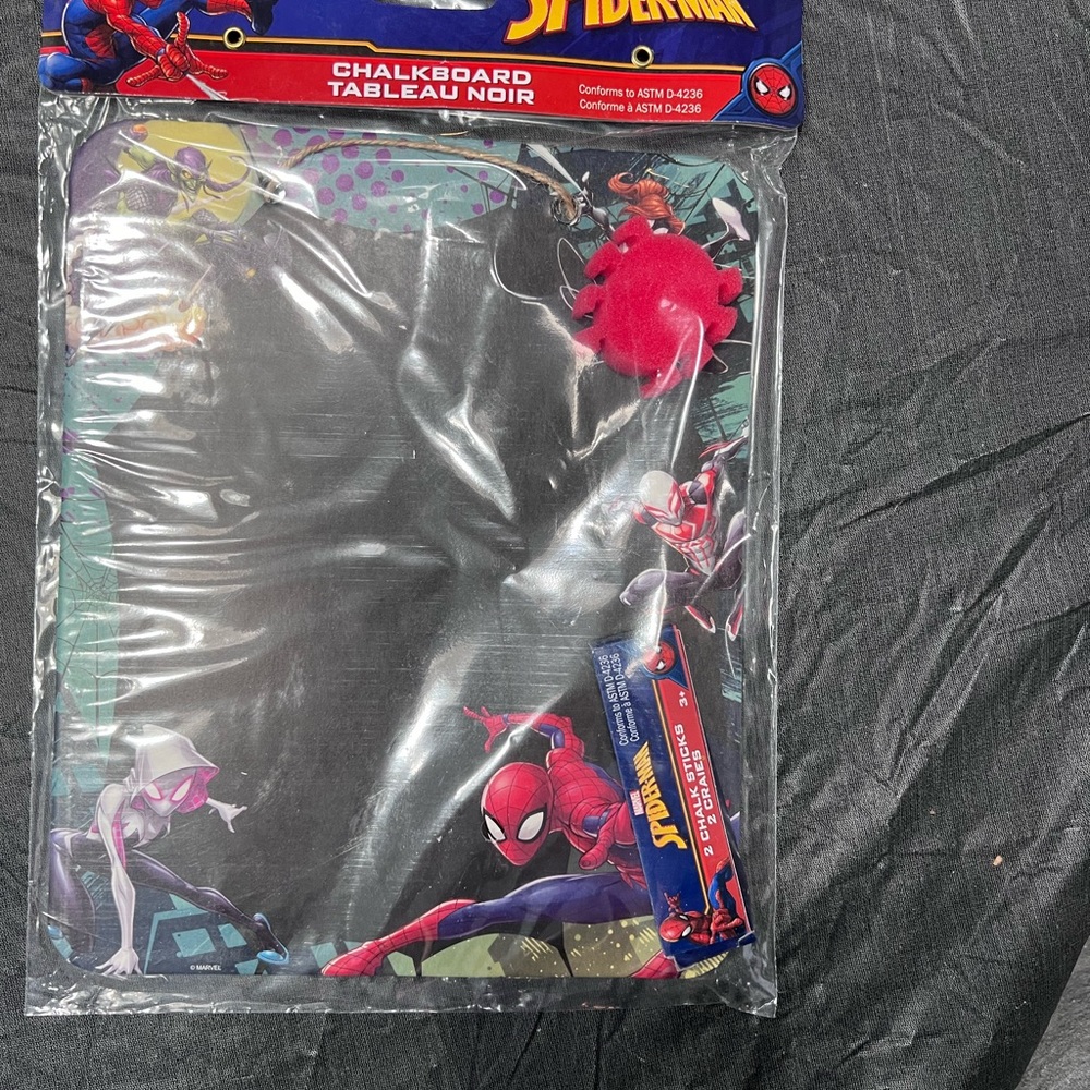 Marvel Spider-Man Party Favor Set - Picture 8 of 9